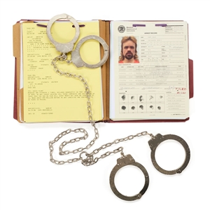 Peter Dinklage Pixels Prison Ephemera
