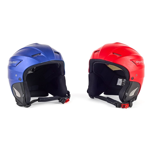 Kevin Hart Bryan Cranston The Upside Helmets