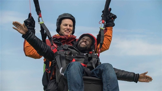 Kevin Hart Bryan Cranston The Upside Helmets