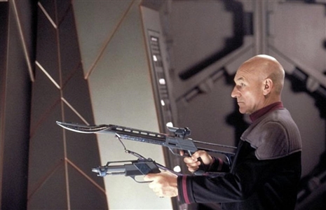 Star Trek Nemesis Reman Rifle Prop with Display
