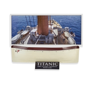 Titanic Lifeboat & Oar Miniature Reference Model