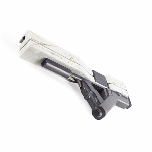 Shailene Woodley Rifle from Divergent: Allegiant