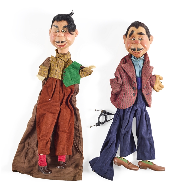 Walton & ORourke (2) Identical Strangers Puppets